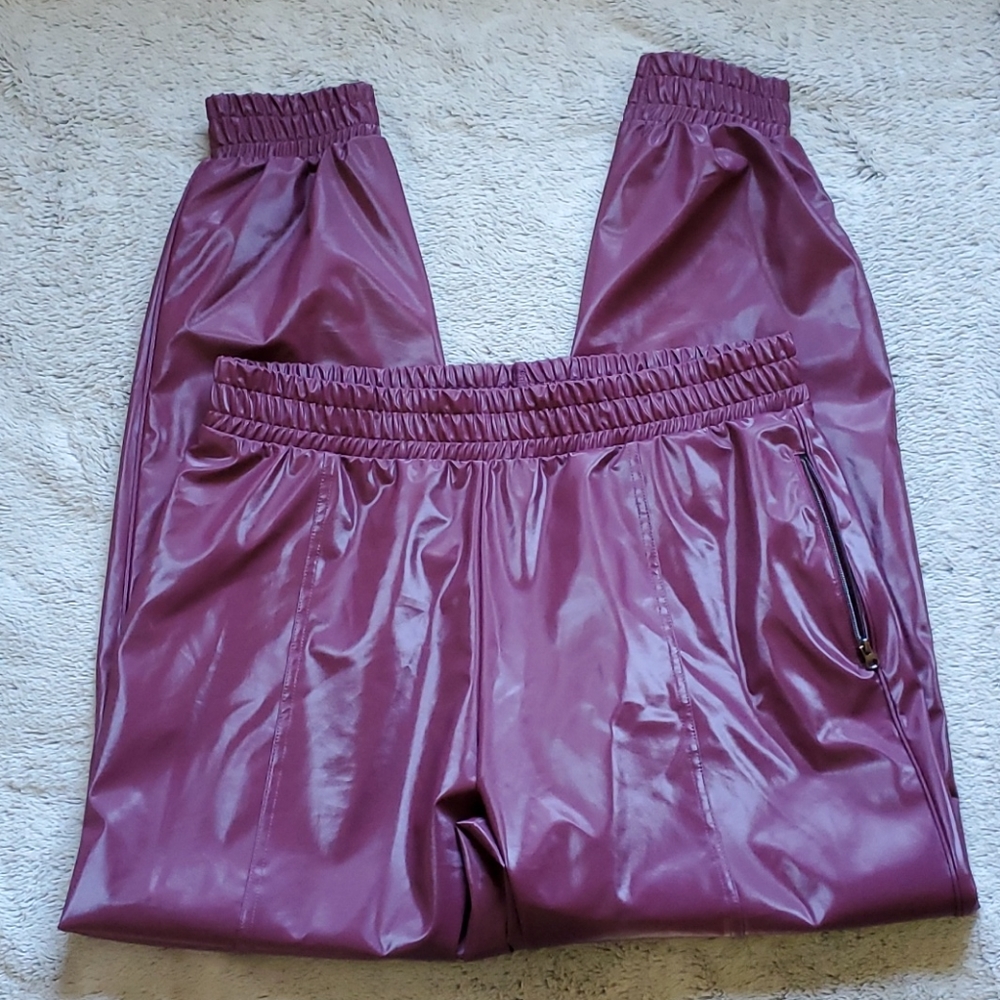 EUC Victorias Secret Sport joggers medium maroon